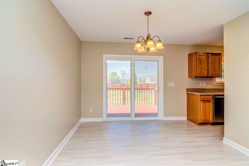 Property image 4 at 18 Cole Creek Court, Greer, SC 29651