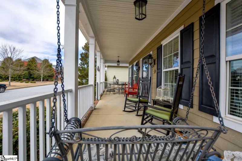 Property image 2 at 208 Moss Wood Circle, Simpsonville, SC 29681