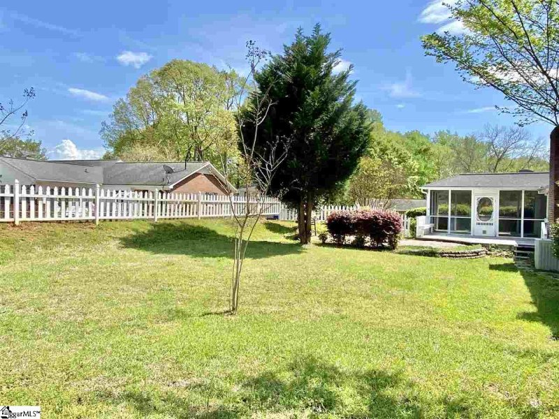 Property image 2 at 203 Wemberly Drive, Simpsonville, SC 29681