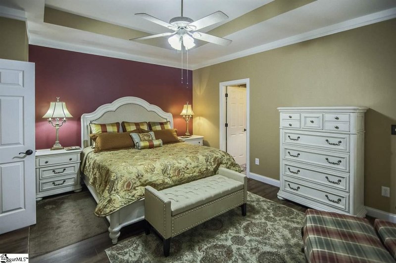 Property image 5 at 8 Willowleaf Court, Greenville, SC 29617