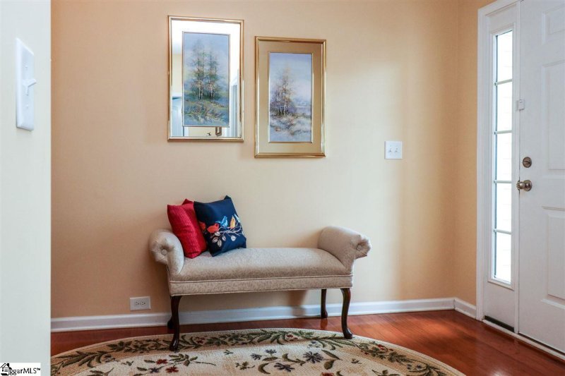 Property image 2 at 5 Shefleys Road, Simpsonville, SC 29680