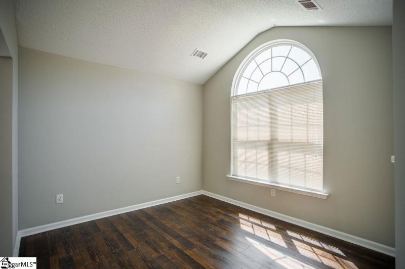 Property image 3 at 224 Clay Thorn Court, Greer, SC 29651