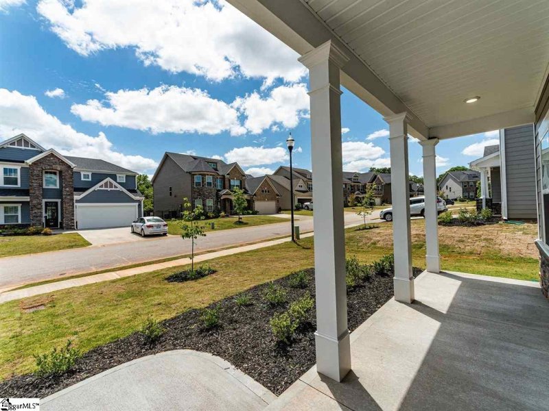 Property image 4 at 230 Delbourne Lane, Greer, SC 29651