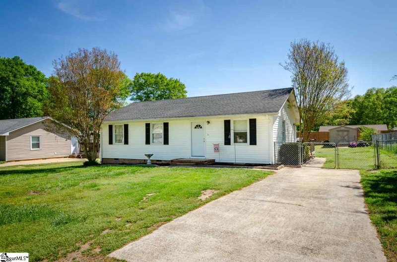 Property image 3 at 23 Ridge Court, Williamston, SC 29697