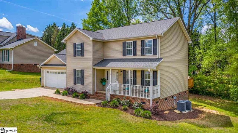 Property image 2 at 207 Foxfire Drive, Simpsonville, SC 29680