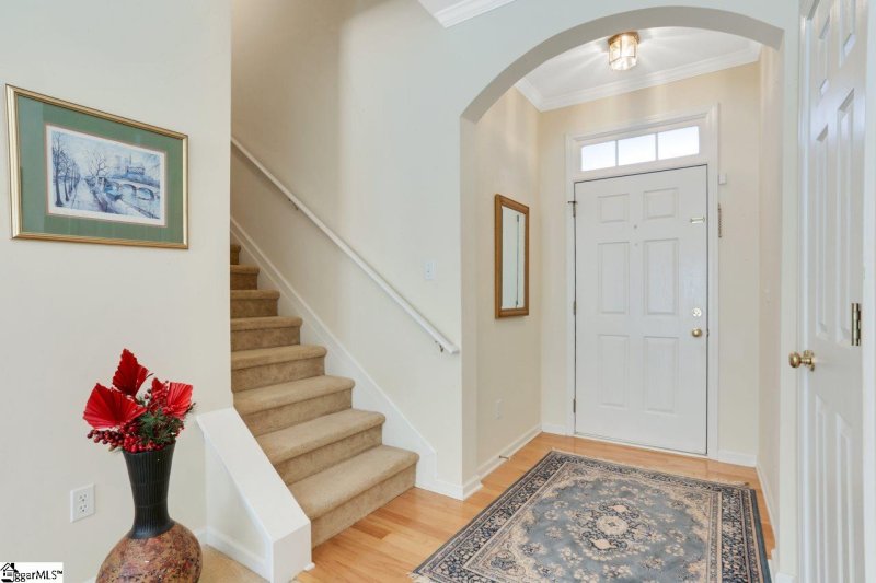 Property image 2 at 5 Coral Bell Court, Simpsonville, SC 29680