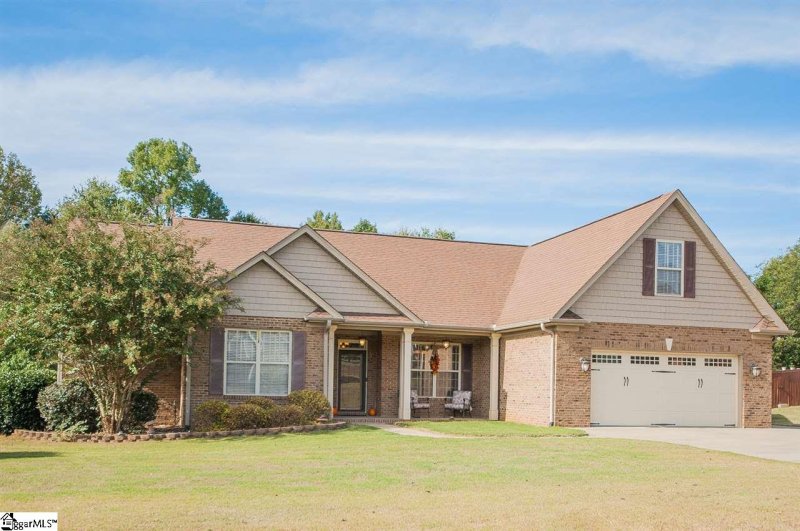 Property image 2 at 108 Fox Farm Way, Greer, SC 29651