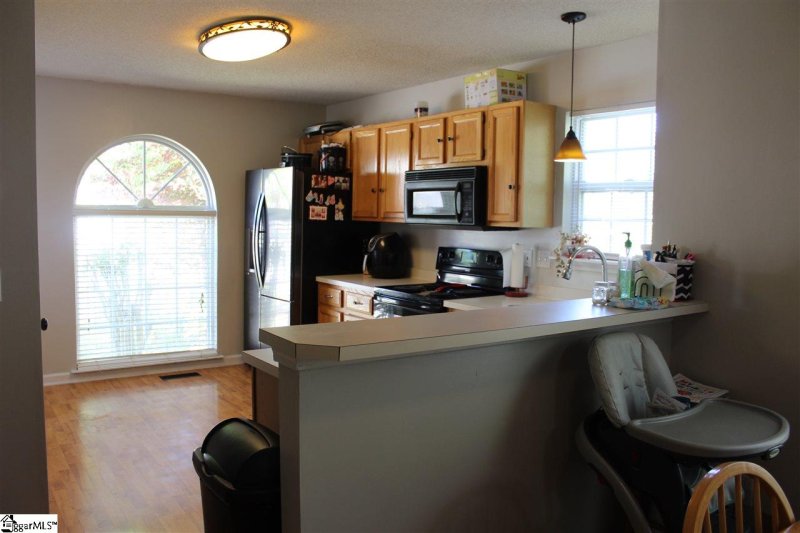 Property image 5 at 9 Colombard Court, Mauldin, SC 29662