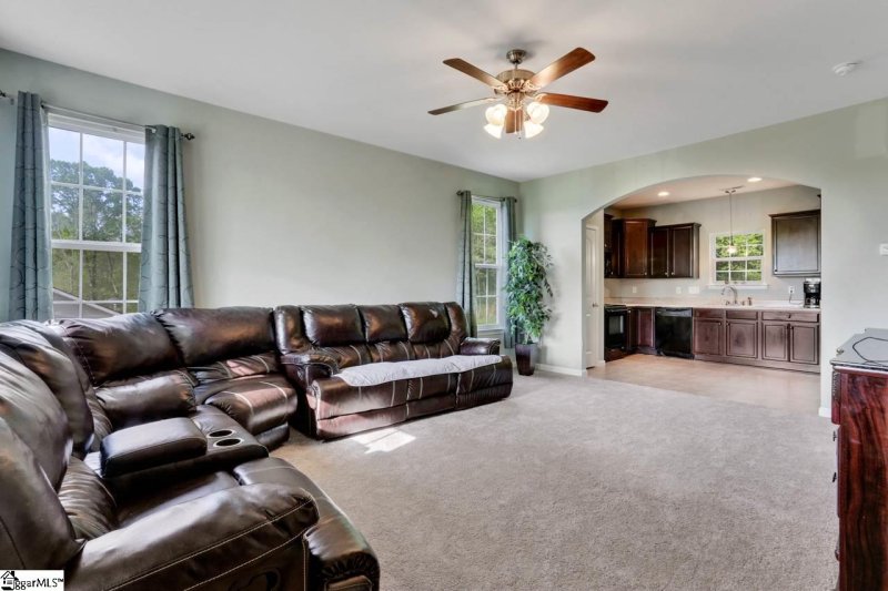 Property image 5 at 249 Redcoat Court, Simpsonville, SC 29680