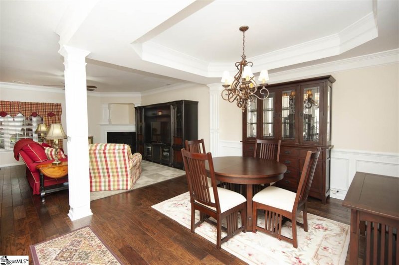 Property image 2 at 7 Knoll Ridge Drive, Greer, SC 29650