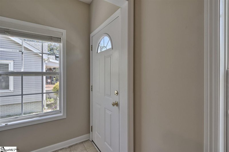 Property image 5 at 13 Simmons Avenue, Greenville, SC 29607