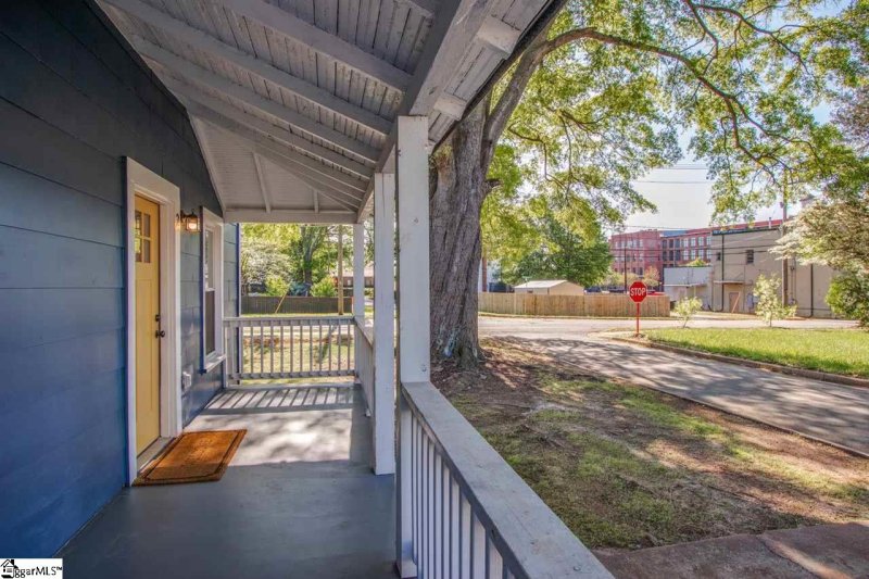 Property image 2 at 2 Donaldson Street, Greenville, SC 29611