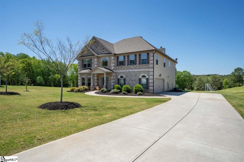 Property image 3 at 238 Wimberly Farms Lane, Easley, SC 29642-3055