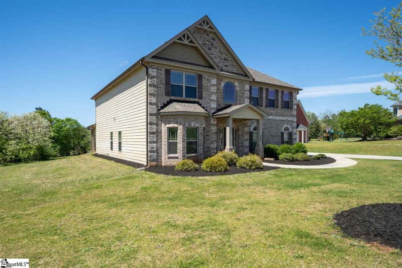 Property image 4 at 238 Wimberly Farms Lane, Easley, SC 29642-3055