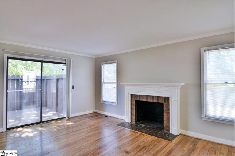 Property image 4 at 410 Parkins Mill Road, Greenville, SC 29607