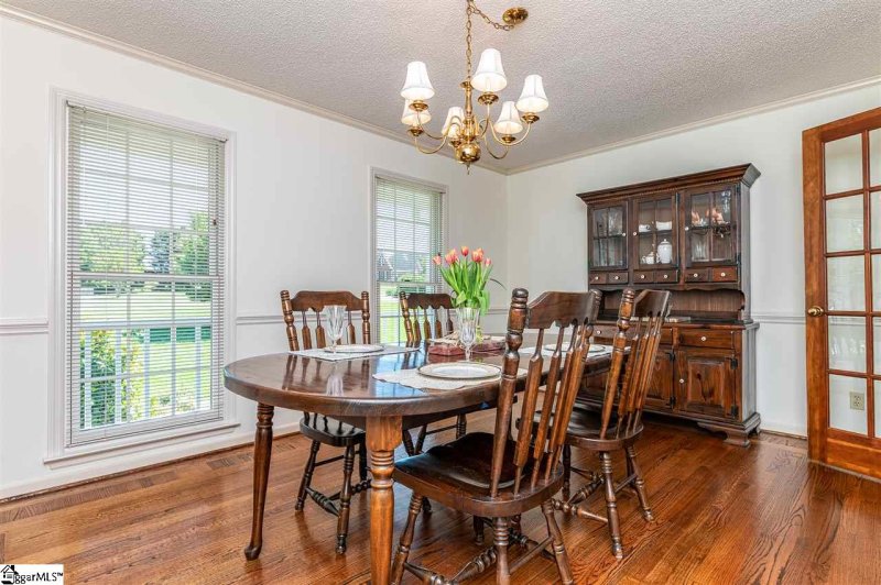 Property image 2 at 510 Silver Ridge Drive, Greer, SC 29651