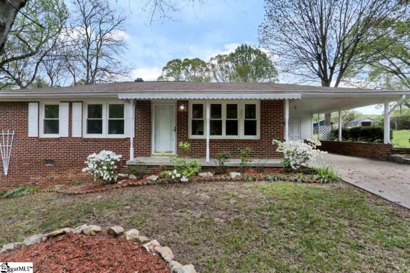 Property image 3 at 202 Tiffany Lane, Taylors, SC 29687