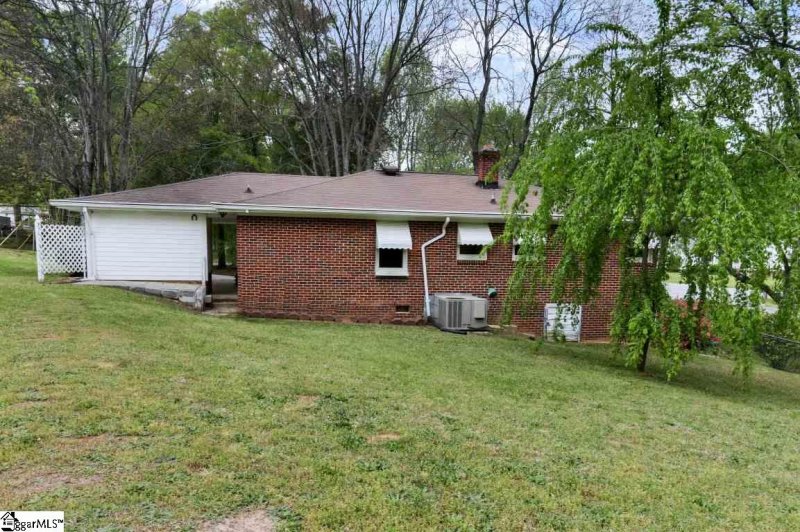 Property image 5 at 202 Tiffany Lane, Taylors, SC 29687