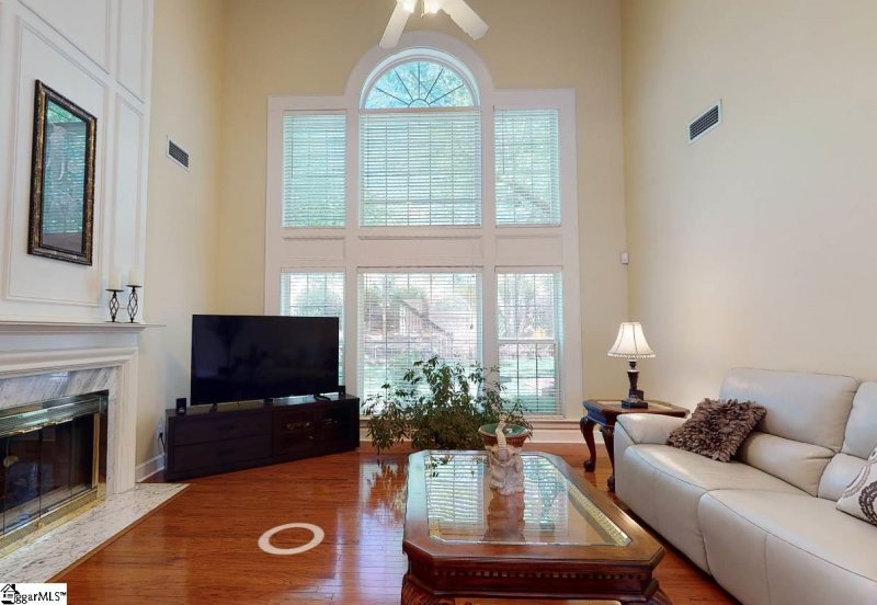 Property image 5 at 8 Landstone Court, Greer, SC 29650