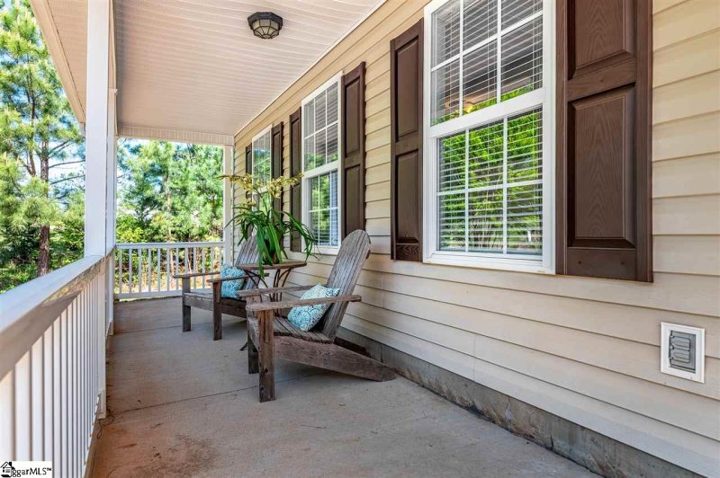 Property image 4 at 140 W Bright Road, Duncan, SC 29334