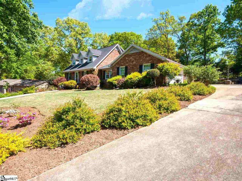 Property image 2 at 4816 Coach Hill Drive, Greenville, SC 29615