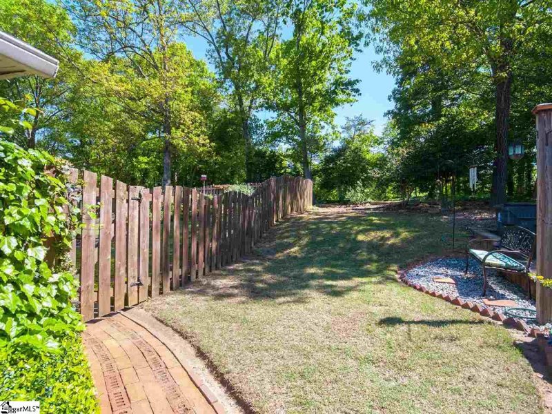 Property image 4 at 4816 Coach Hill Drive, Greenville, SC 29615