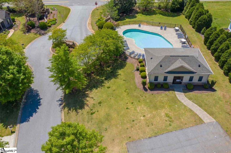 Property image 2 at 307 Deer Chase Drive, Duncan, SC 29334