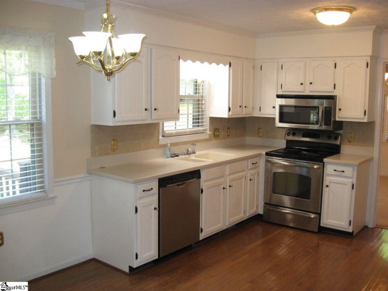 Property image 4 at 208 S Severn Circle, Easley, SC 29642