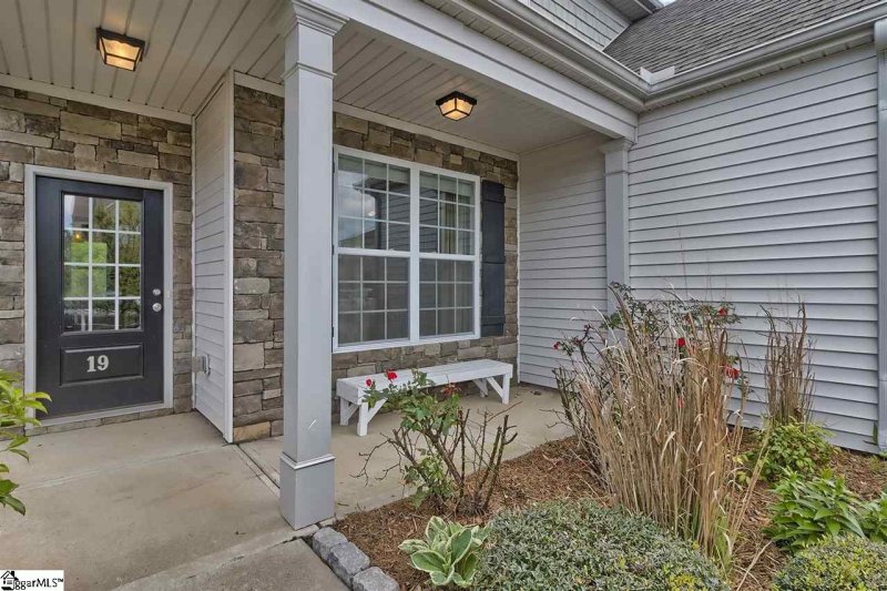 Property image 2 at 19 Shefleys Road, Simpsonville, SC 29680