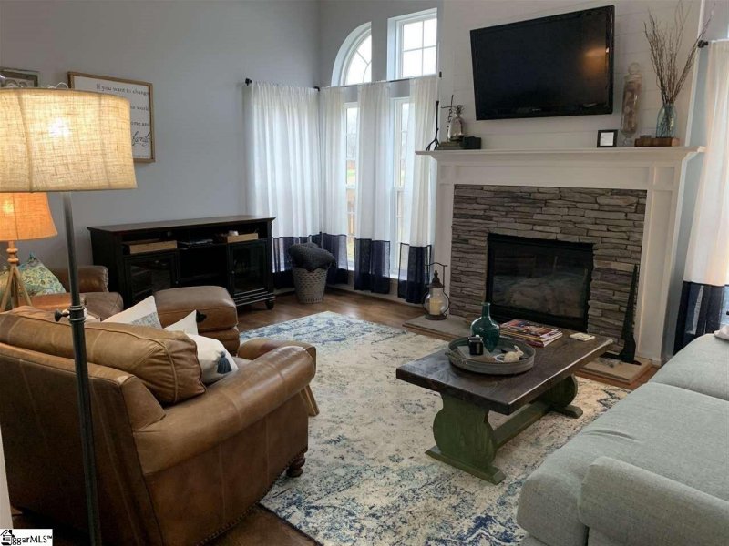 Property image 2 at 216 Ridge Bay Court, Greenville, SC 29611