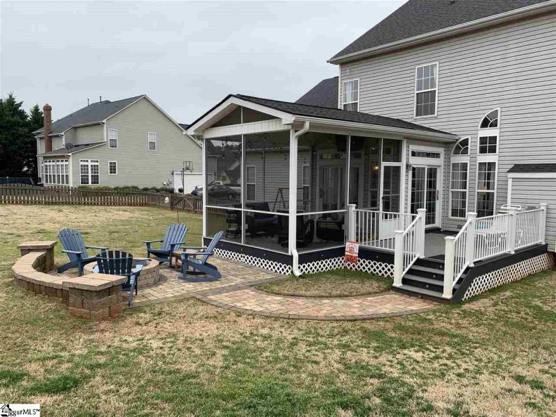 Property image 5 at 216 Ridge Bay Court, Greenville, SC 29611