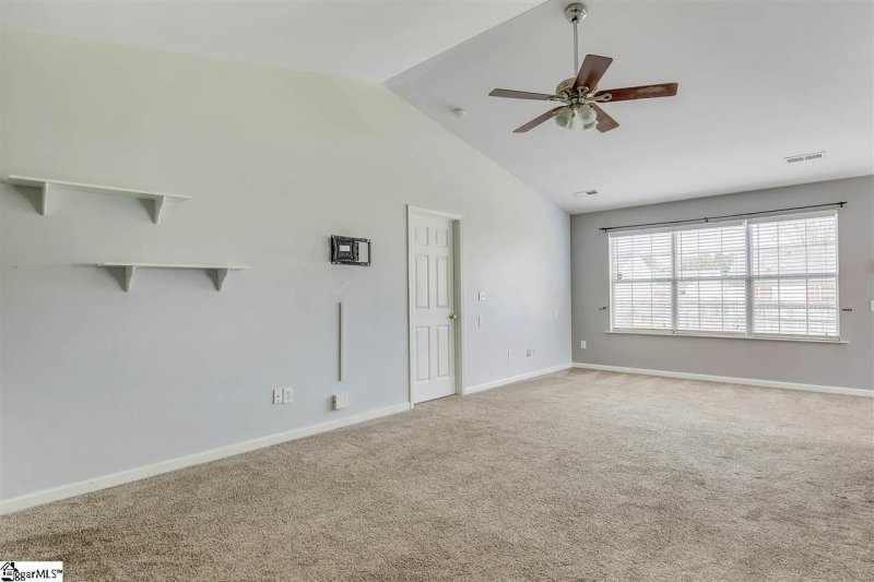 Property image 5 at 609 Sydney Court, Simpsonville, SC 29680-7086