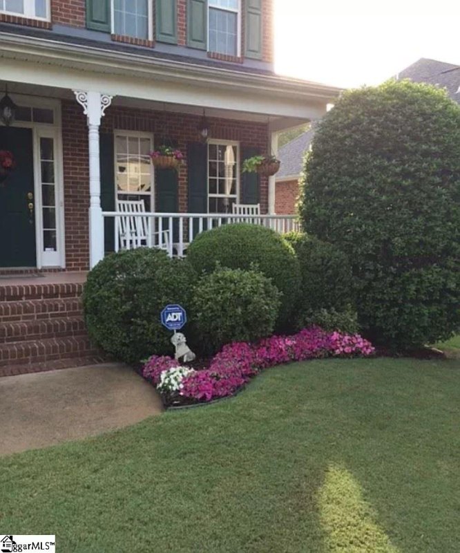 Property image 2 at 114 W Spindletree Way, Greer, SC 29650