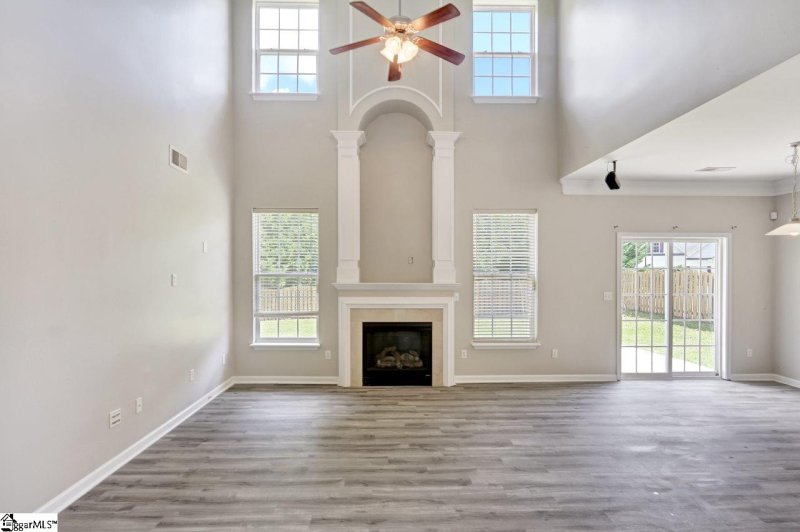 Property image 3 at 100 Bells Creek Drive, Simpsonville, SC 29681