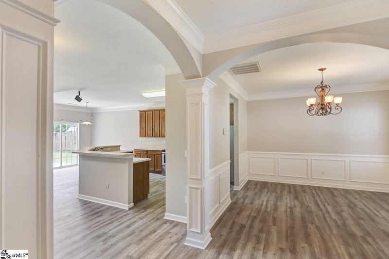 Property image 4 at 100 Bells Creek Drive, Simpsonville, SC 29681