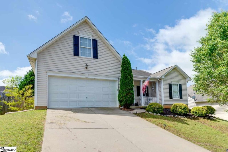 Property image 2 of 7 High Farm Road in Laurel Meadows, Greenville, SC 29607