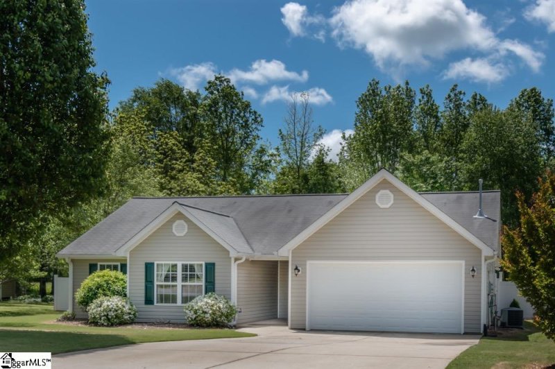 Property image 2 at 117 Kensett Drive, Williamston, SC 29697