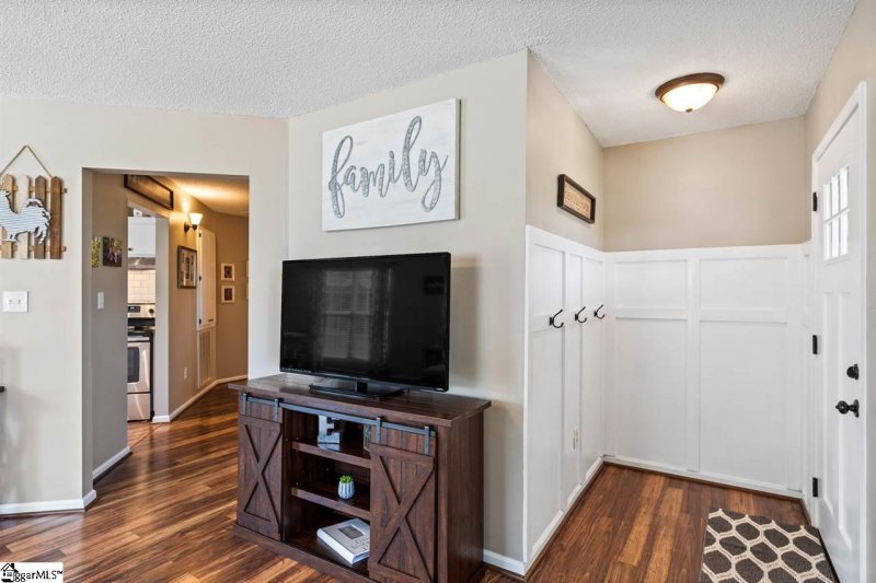 Property image 4 at 121 Golden Springs Lane, Liberty, SC 29657