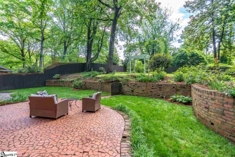 Property image 2 at 52 Fernwood Lane, Greenville, SC 29607