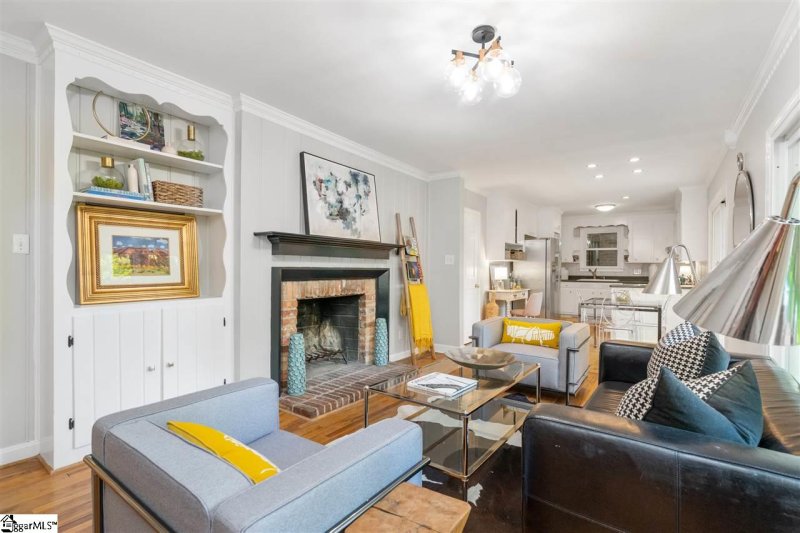 Property image 4 at 52 Fernwood Lane, Greenville, SC 29607