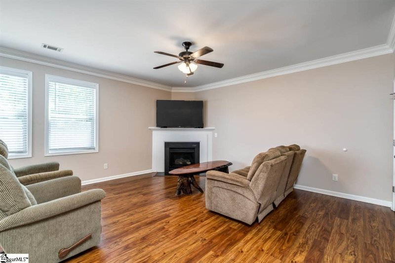 Property image 5 at 7 Shefleys Road, Simpsonville, SC 29680