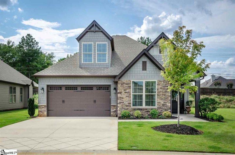 Property image 2 at 68 Vinton Drive, Greer, SC 29651