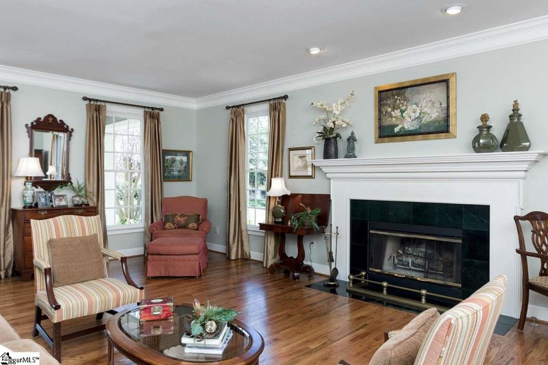 Property image 2 at 1406 Cross Creek Drive, Seneca, SC 29678