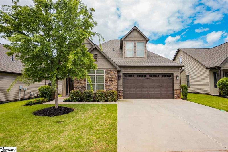 Property image 2 at 112 Towson Drive, Greenville, SC 29615