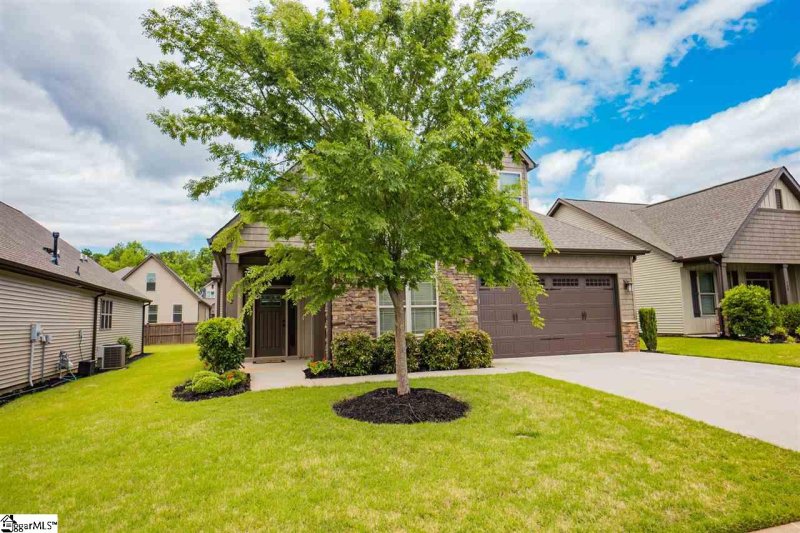 Property image 3 at 112 Towson Drive, Greenville, SC 29615