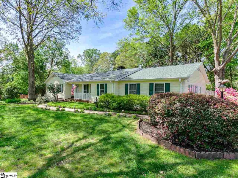 Property image 3 at 109 Cardiff Court, Easley, SC 29642