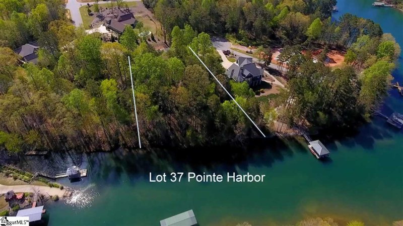 Property image 4 at 604 West Pine Court, Seneca, SC 29672