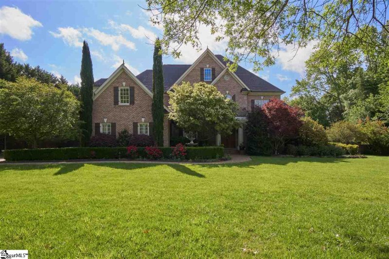 3 Archers Place