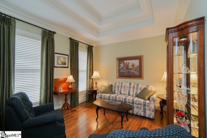 Property image 4 at 110 Birch River Road, Greenville, SC 29611
