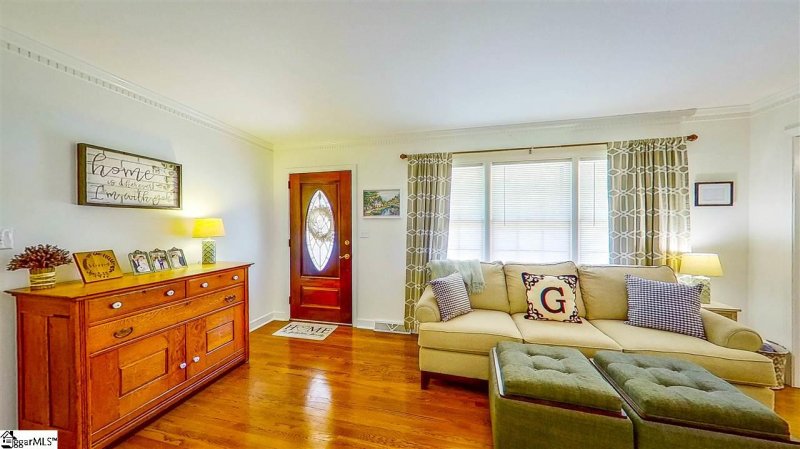 Property image 3 at 503 Confederate Circle, Taylors, SC 29687